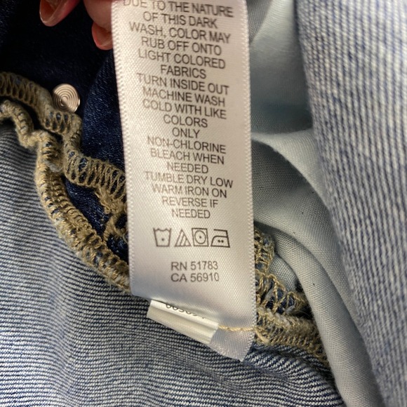 Maurices Blue Denim Shortalls Womens Large Bib Overall Shorts Distress Destroyed - Picture 4 of 8